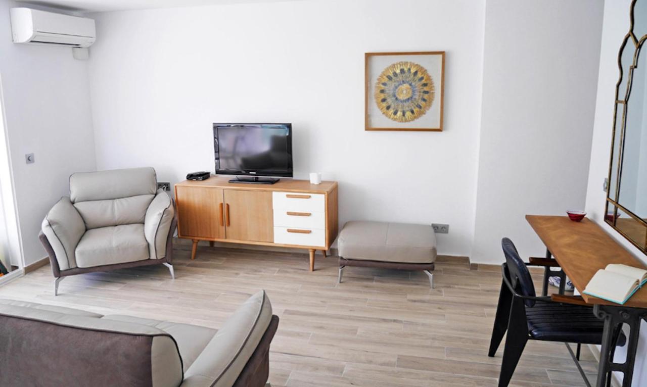 Neenies Nerja - Carabeo Luxury Apartment Exterior foto